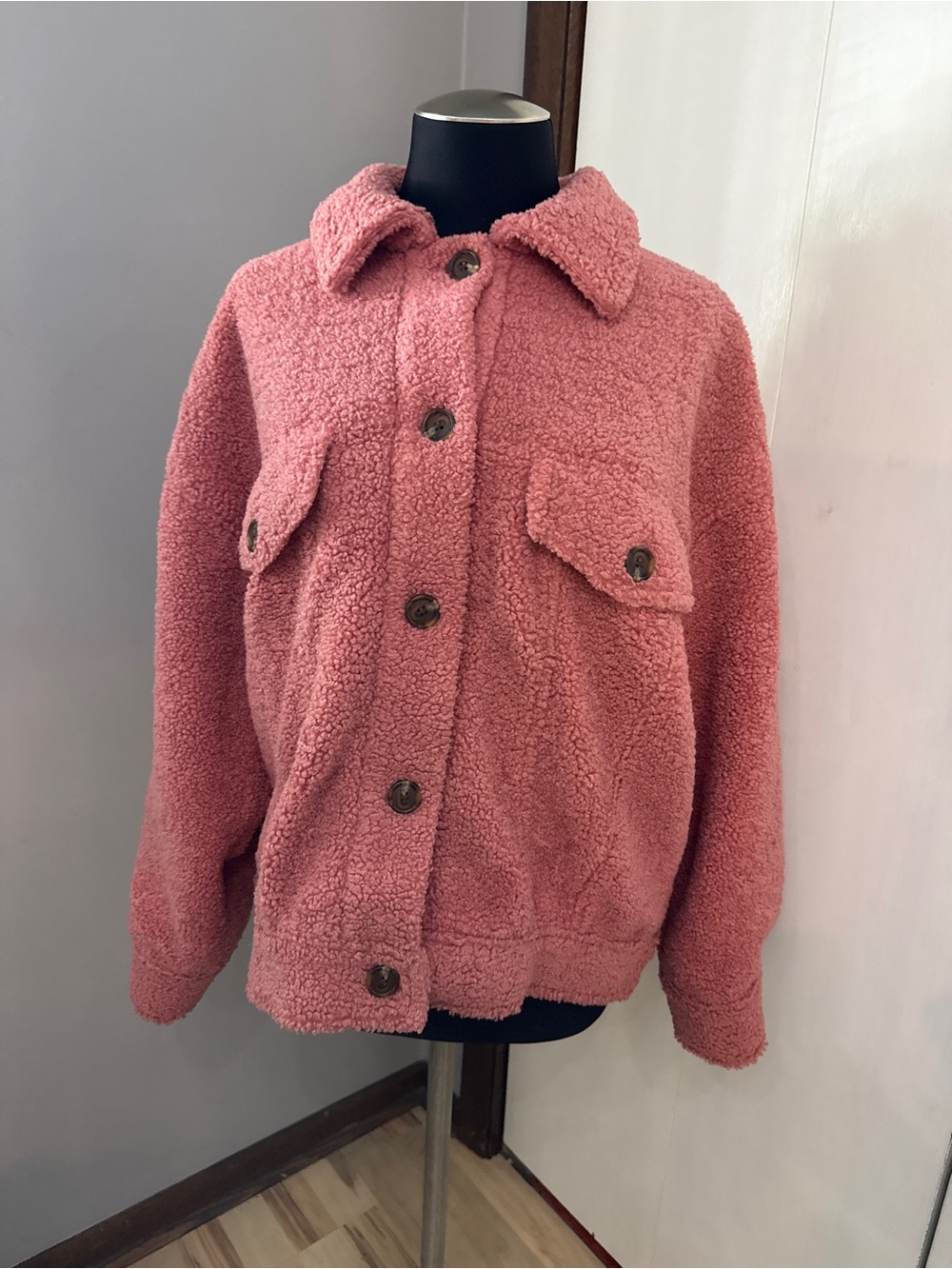 Forever 21 Dusty Pink Teddy Sherpa Button-Up Jacket